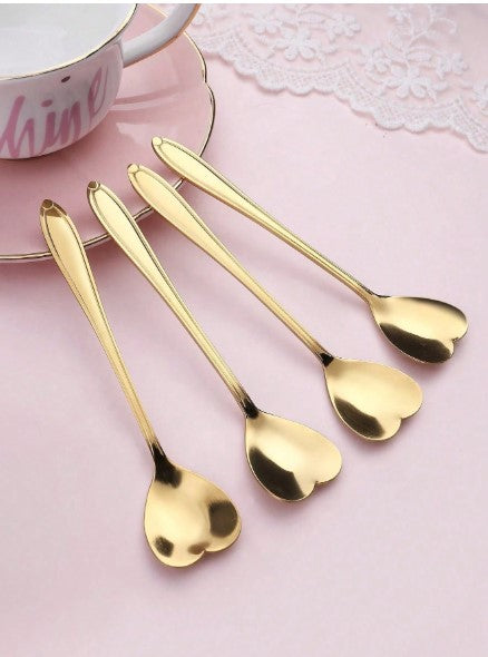 4-Piece Golden Heart-Shaped Coffee Spoons – Premium Stainless Steel Cute Dessert Spoons for Espresso, Tea, Sugar.